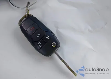 2014 Ford Fusion Se z USA, uszkodzony, nr VIN 3FA6P0H70ER385256